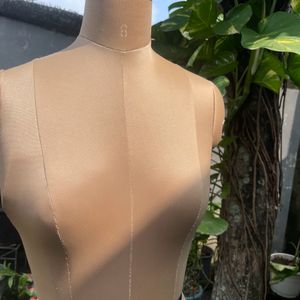 Perfect Mannequin For Your Business