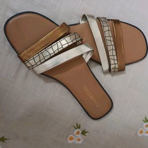 Rs.200 New CHARCOAL slipper