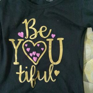 Girls tshirt