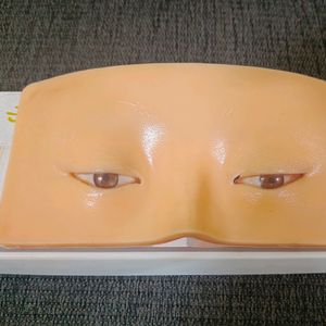 Tip 'n' Top® Eye Make Up Practice Dummy Board