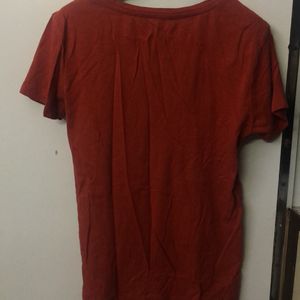 Mango Slim Fit Maroon Tshirt