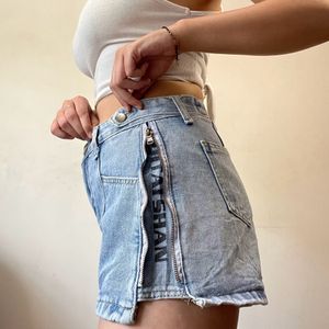 Side Zip Denim Shorts