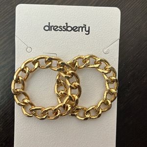 Gold Chained Round Shaped Earings
