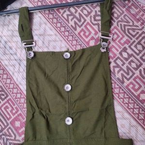 Olive Green Dungaree, Knee Length, Comes With 2 Pockets