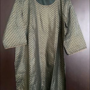 Aurelia Kurta