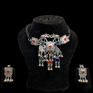 Antique Choker Set