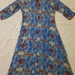 Women Blue Front Slit Kurta