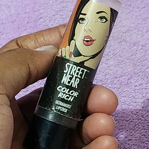 STREET WEAR BROWN LIPSTICK