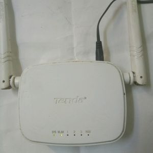 Tenda WiFi Router