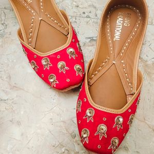 Red Embellished Juttis/ Mojaris