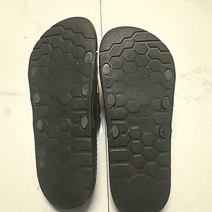 Men Casual Slippers . Daily Wear