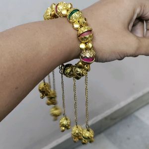 Adjustable Bracelet for Women & Girls (Mehandi