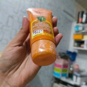 (Sealed) Lotus Sunscreen