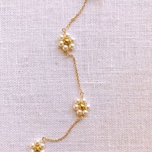 Daisy Pearl Chain Necklace