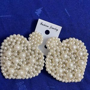 White Pearl Earings