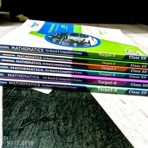 AAKASH BYJU'S CLASS 12 MATHS MATHEMATICS BOOKS