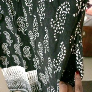 Black Kurti