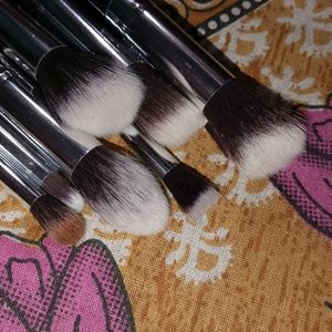 Makeup Brush Set Of 09