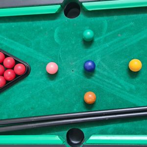 Mini Pool table Snooker