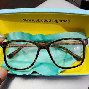 Lenskart Glasses with Box and Free Frame