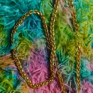 beautiful heavy Unisex golden chain