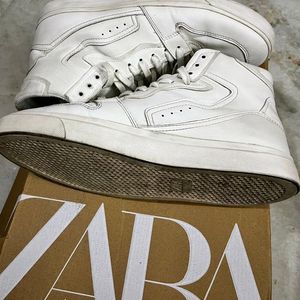 ZARA HIGH TOP WHITE SNEAKERS UK 7 (41)