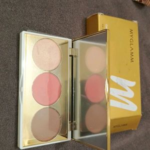 Makeup Kit Of Myglamm