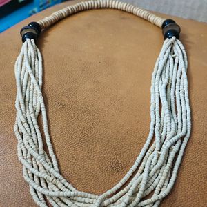 New Real Wooden Bead Unique Jewelry Neck Piece