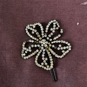 Fancy Hair Clip with Silver Diamonds