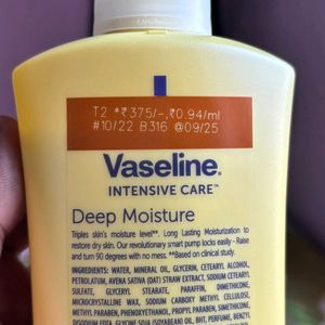 Vaseline Body Lotion , moisturizer