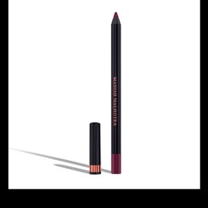 Myglamm Manish Malhotra Lipliner