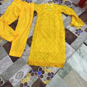 Today Offer No Use This  Kurti &pant 👀 So Osmm