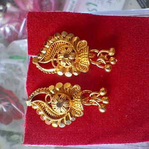 BEST CITY GOLD EARRINGS FOR WOMAN