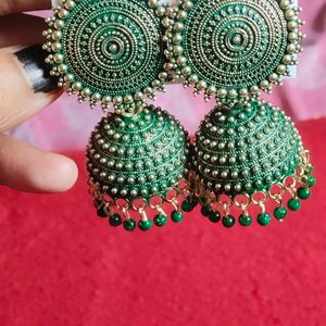 Stylish Green Colour Jhumka For Girls And Women