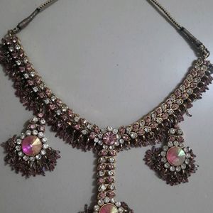 Pink Gold Diamond Necklace With Mang Tikka And Cha