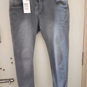 Premium Ankle Length Jeans