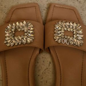 beautiful party wear slipper