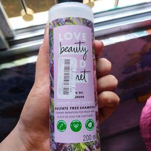 Love Beauty And Planet Shampoo