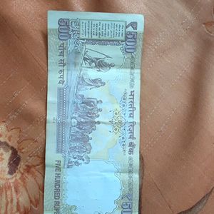 COLLECTER'S items - Old 500/- Note