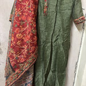 Green Kurta Suit Set