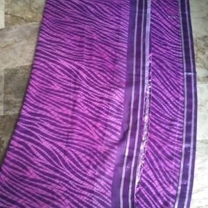 brand new Leheriya purple saree attached फॉल