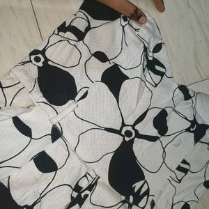 Gorgeous Black And White Dress