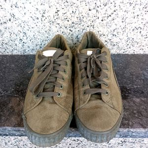 Best Olive Colour Sneakers