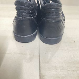 Zara Man Black Shoes