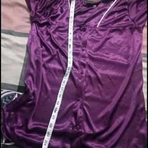 Like New Satin Night Suit In 34 Bust