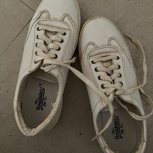 Roadster Life Co. (women’s?) textured sneakers