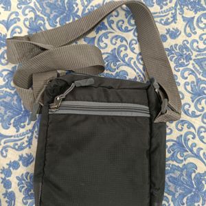 American Tourister Sling Bag