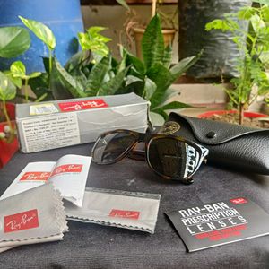 RAY-BAN Sunglasses For Womens