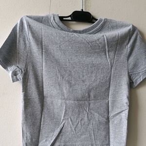 3.H&M TOP SIZE -XS