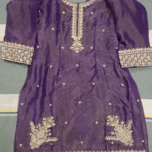 Short Kurti With Skirt Dupatta Very Pretty Dress